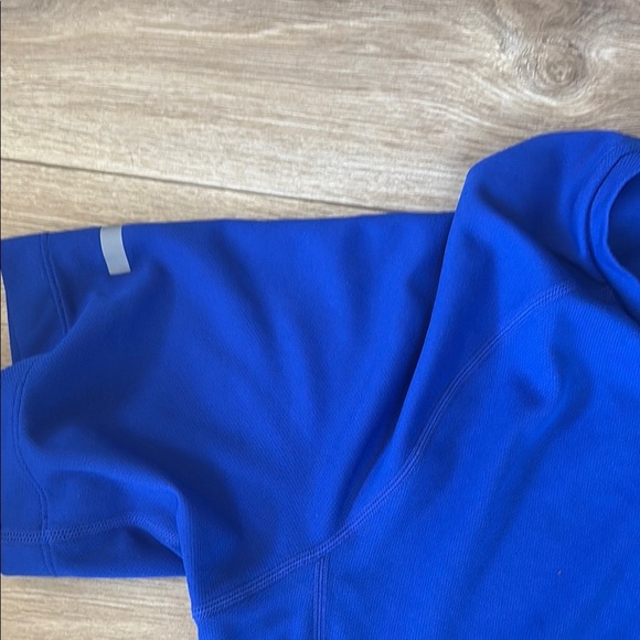 Nike Blue Short Sleeve Performance Tee - Picture 6 of 11